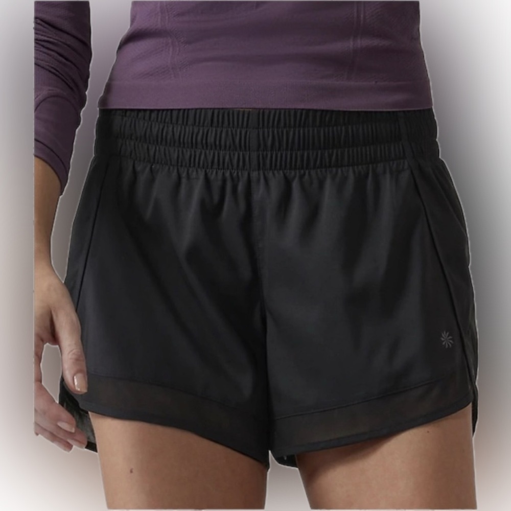 Athleta Women’s Mesh Racer Run Shorts 4”